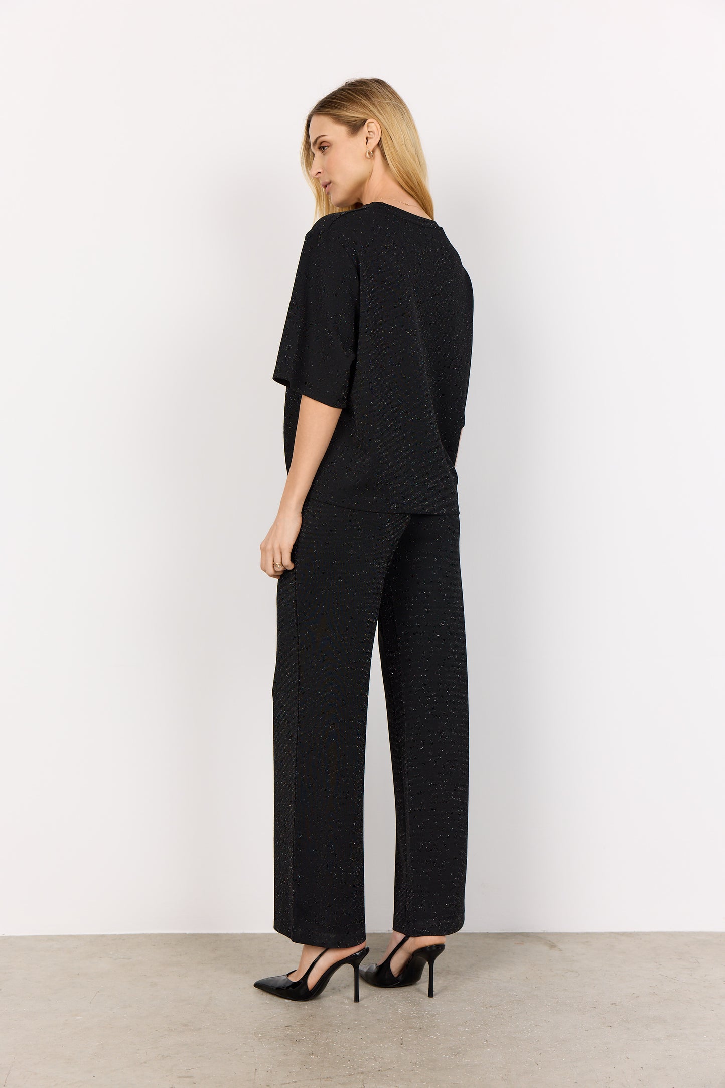 Soyaconcept top Andine 2 sparkle zwart