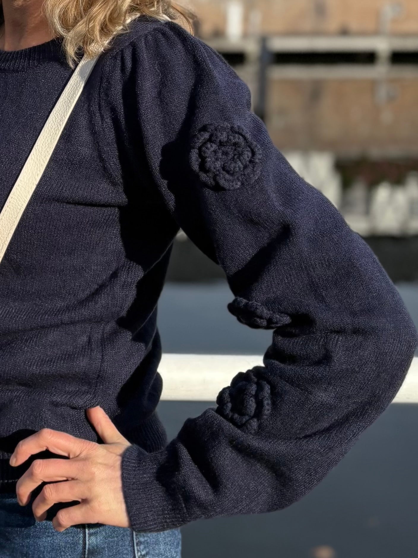 C&S trui Amira midnight blue