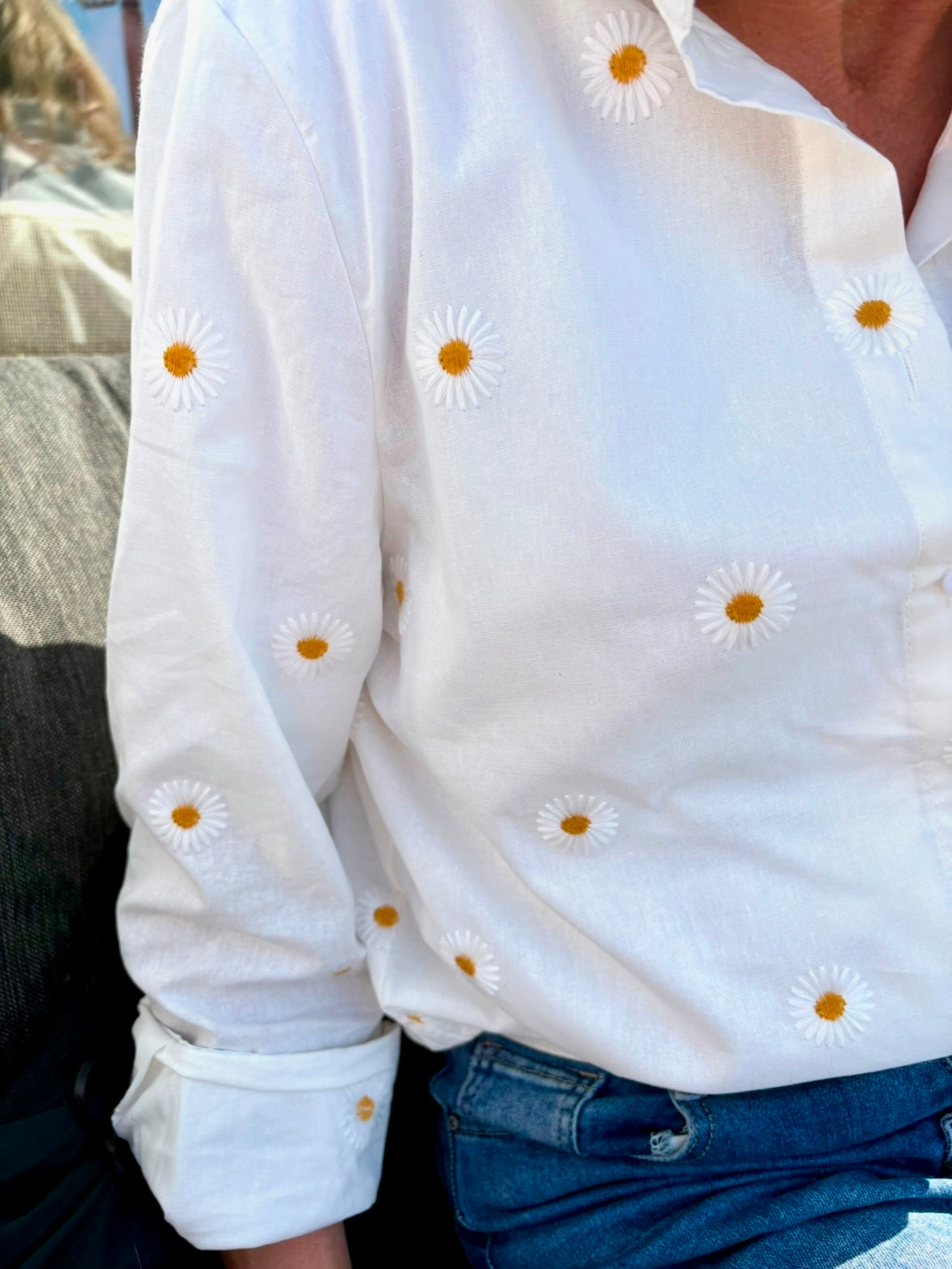 Jubylee blouse borduur madelief offwhite