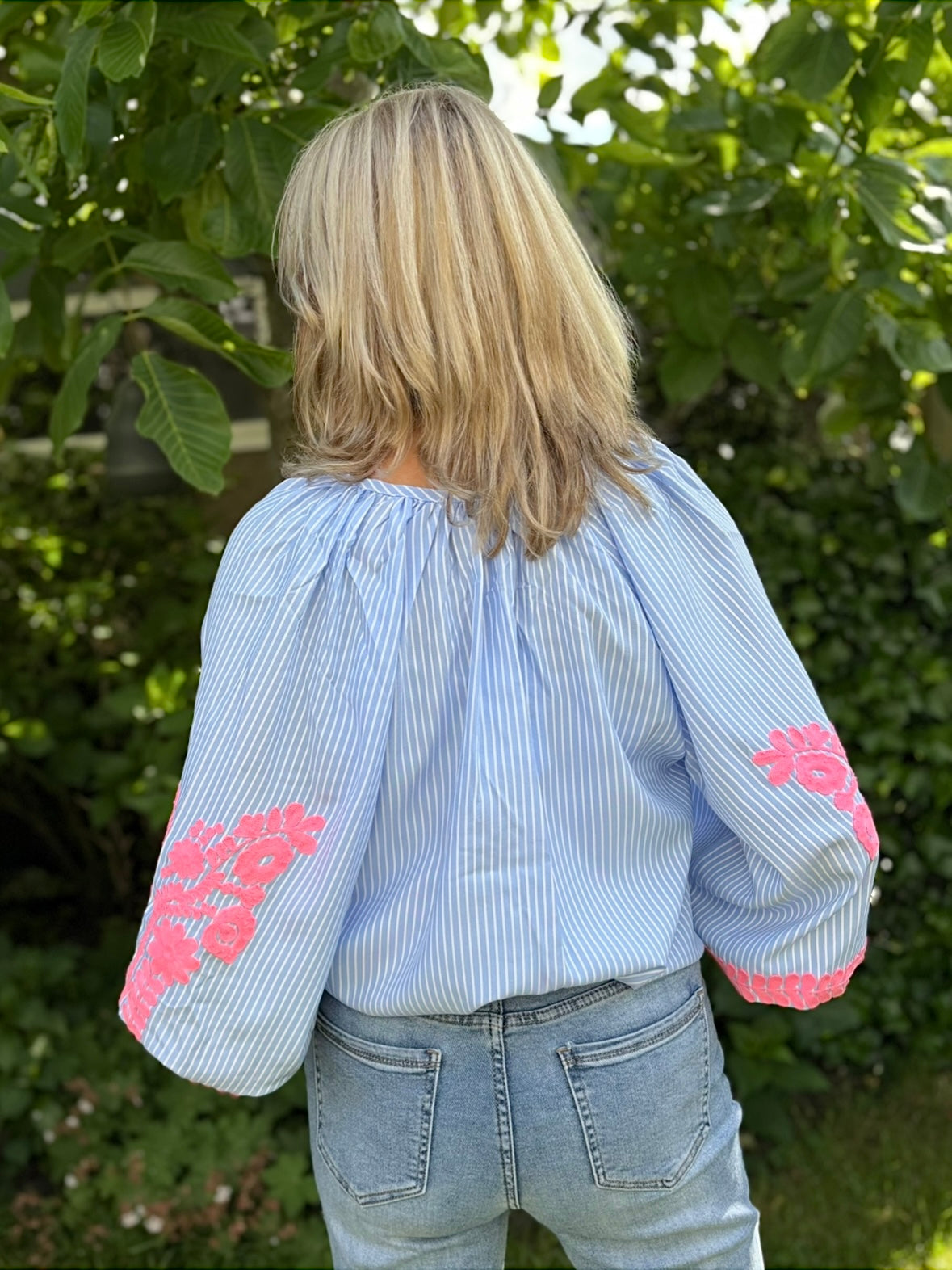 JS Millenium top Ibiza blue/fluor pink