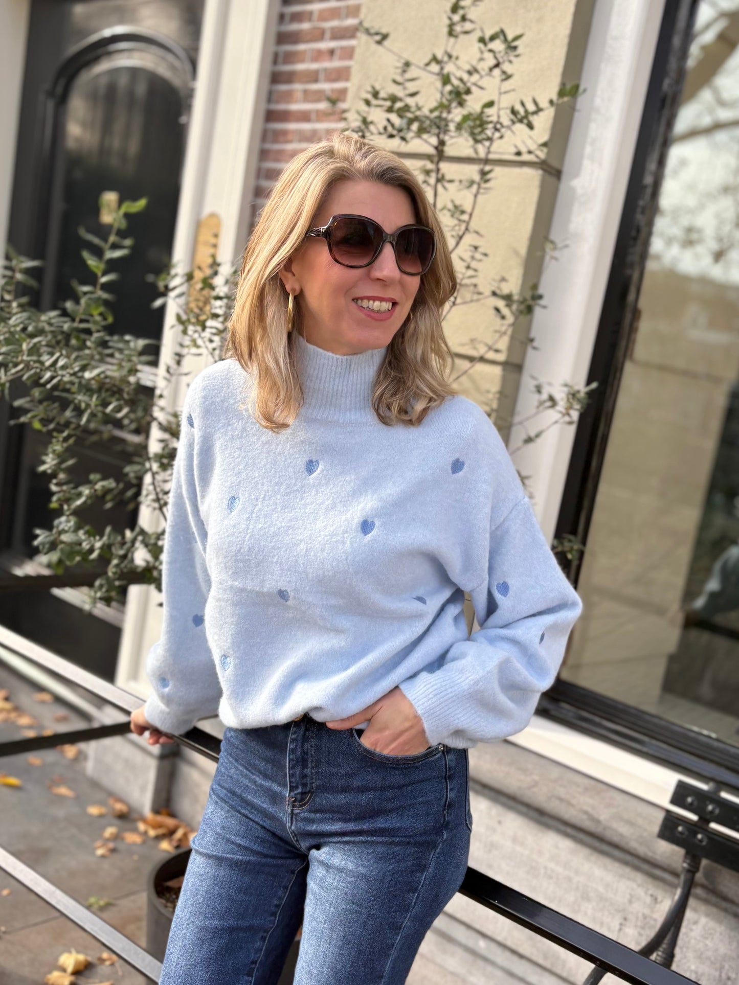 By Clara trui col hartjes lichtblauw
