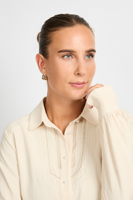 C&S blouse Linda sand