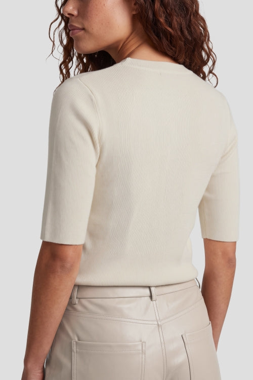 CS The Label trui Anna zand, achterkant met ronde hals en korte mouwen