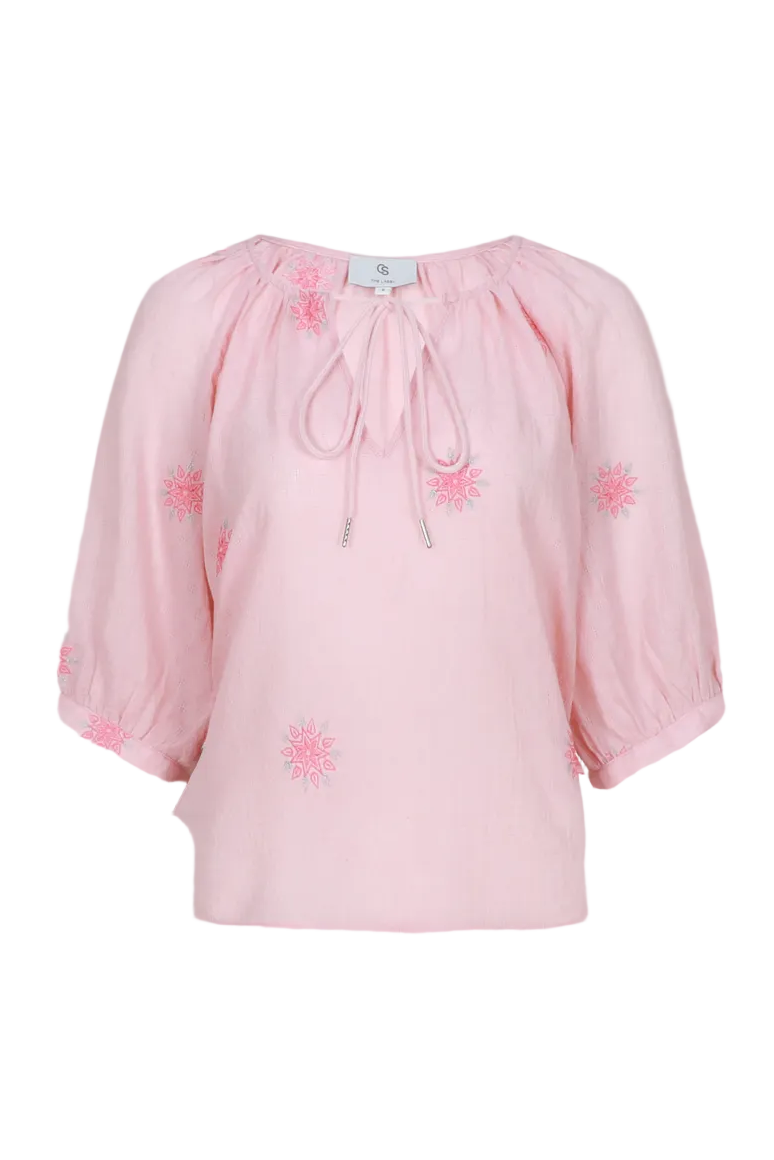 Roze blouse met ronde hals, strikkoord en bloemborduursel