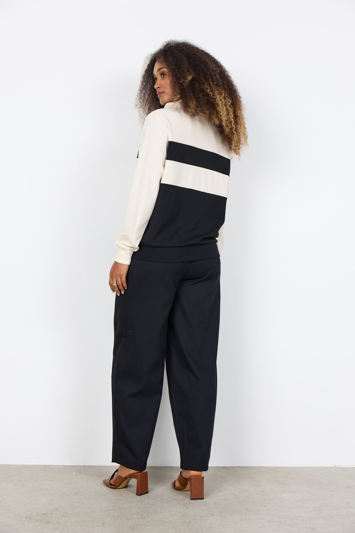 Soyaconcept vest Siham 95 zwart/roomwit