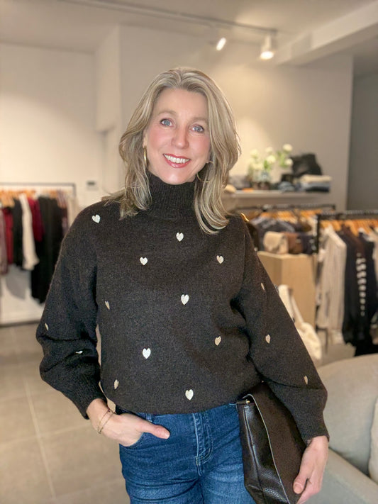 By Clara trui met col en hartjes bruin/zand