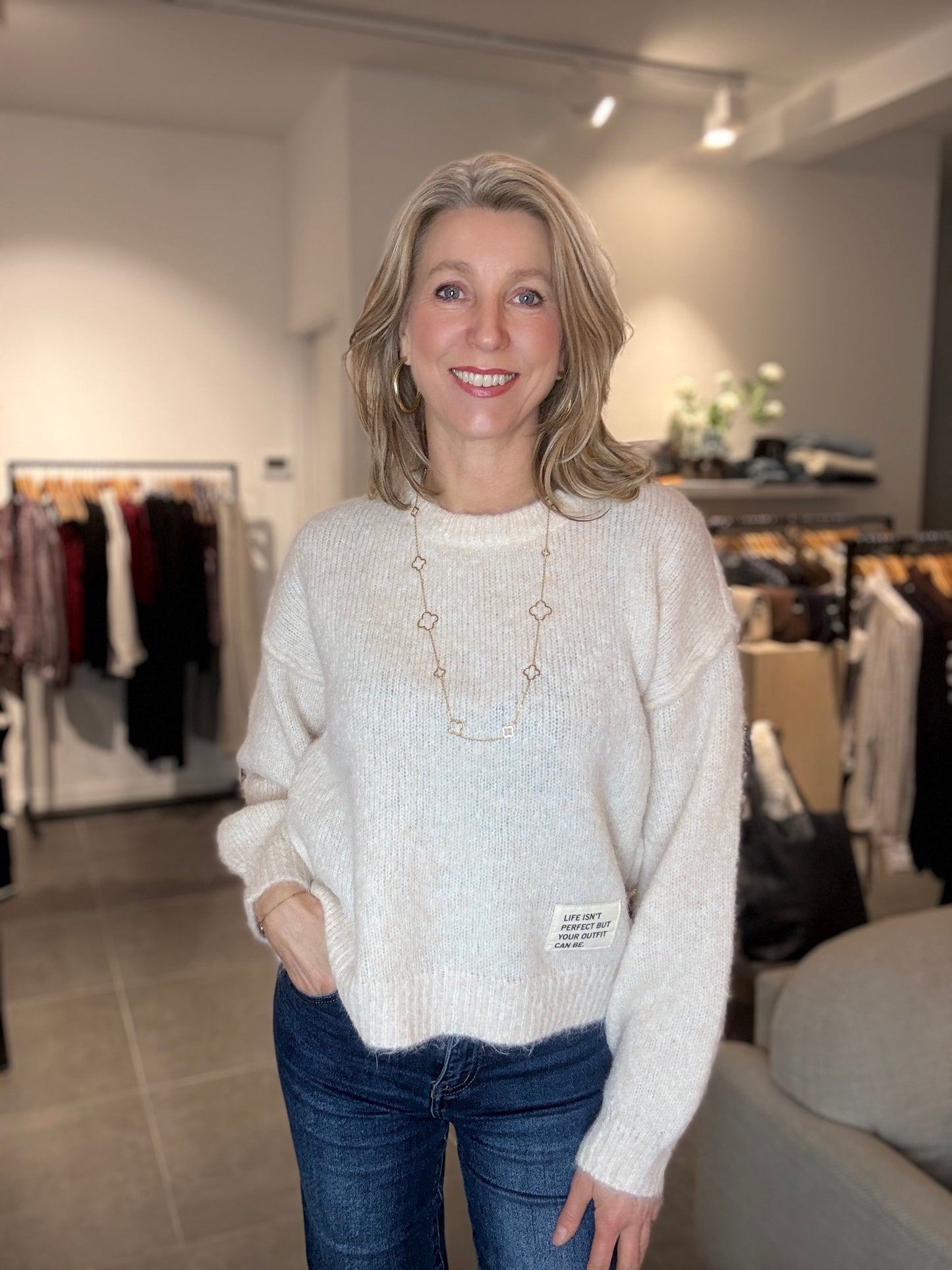 Mooccii trui soft Life lichtzand melange