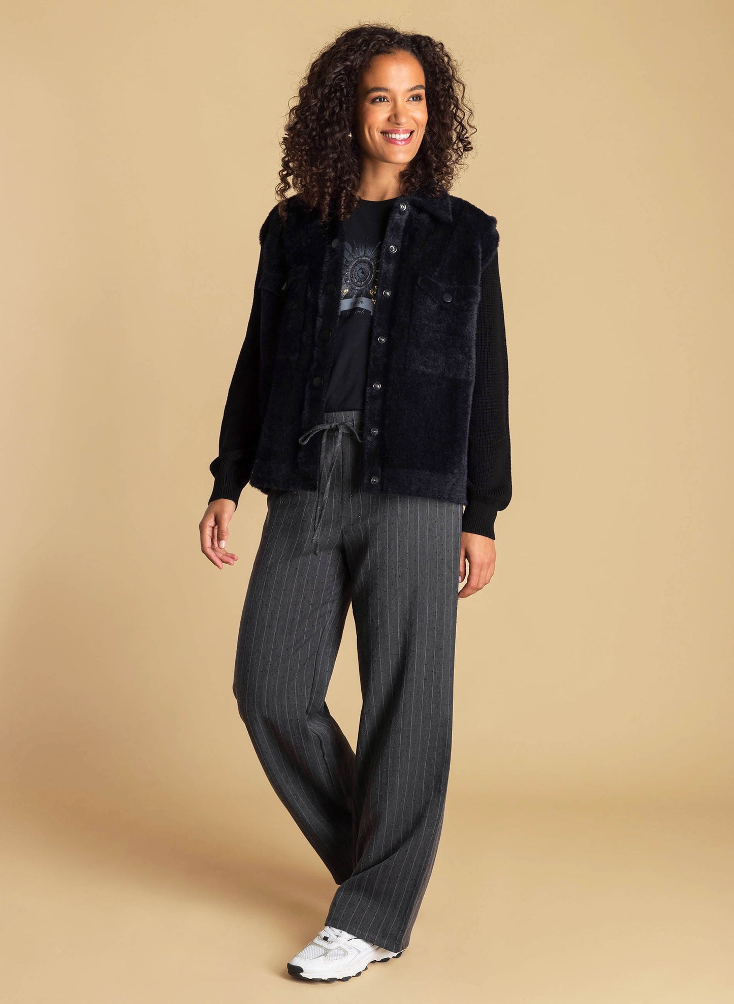 Ivy Beau vest Alyssa black