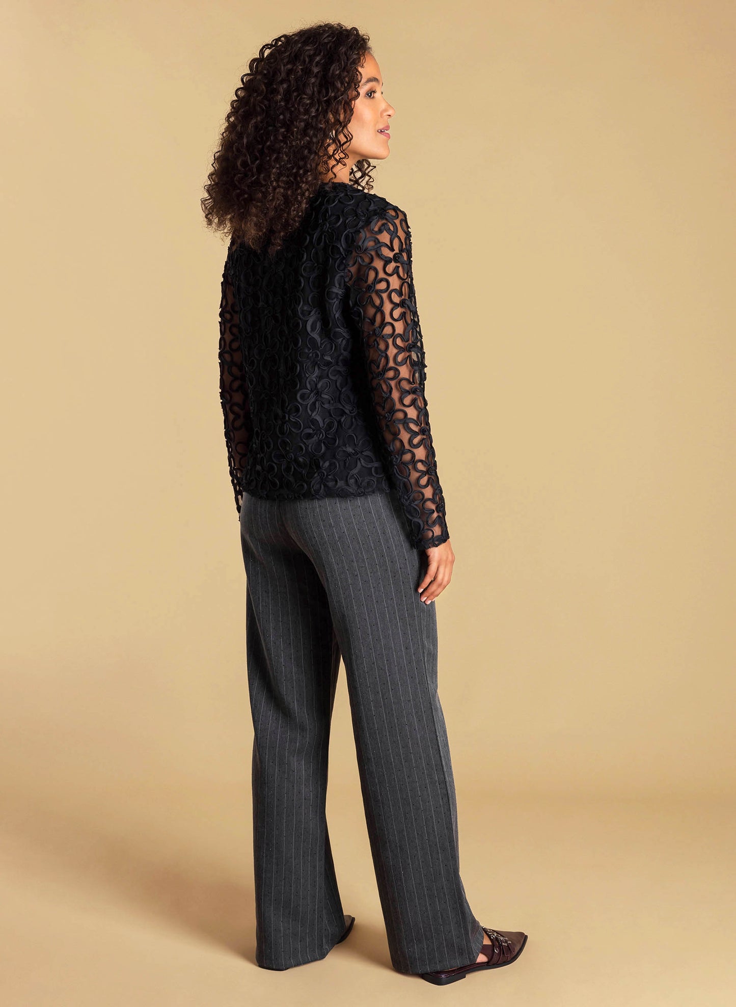 Ivy Beau top Annika black