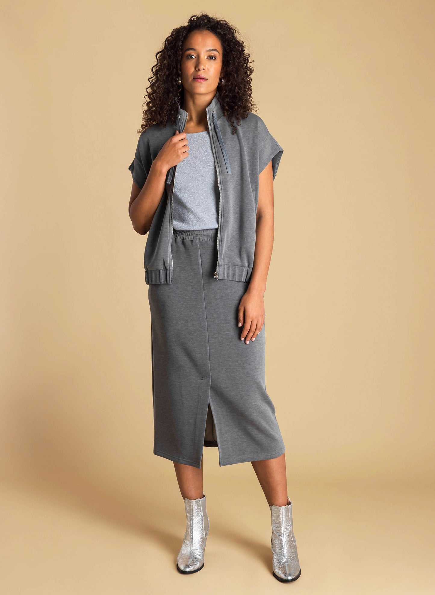 Ivy Beau gilet Alysia dark grey mealnge