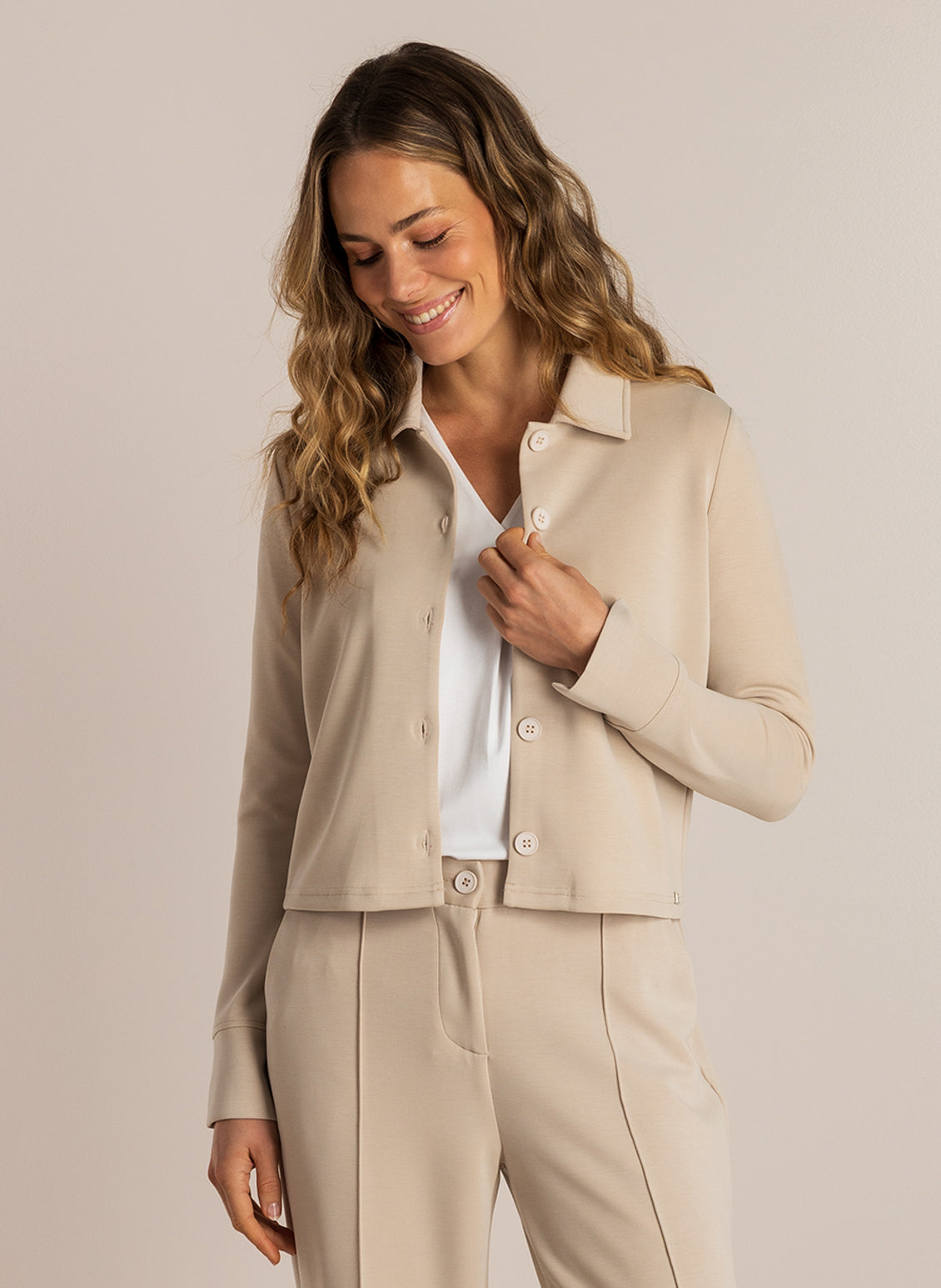 Ivy Beau blazer Sheida zand