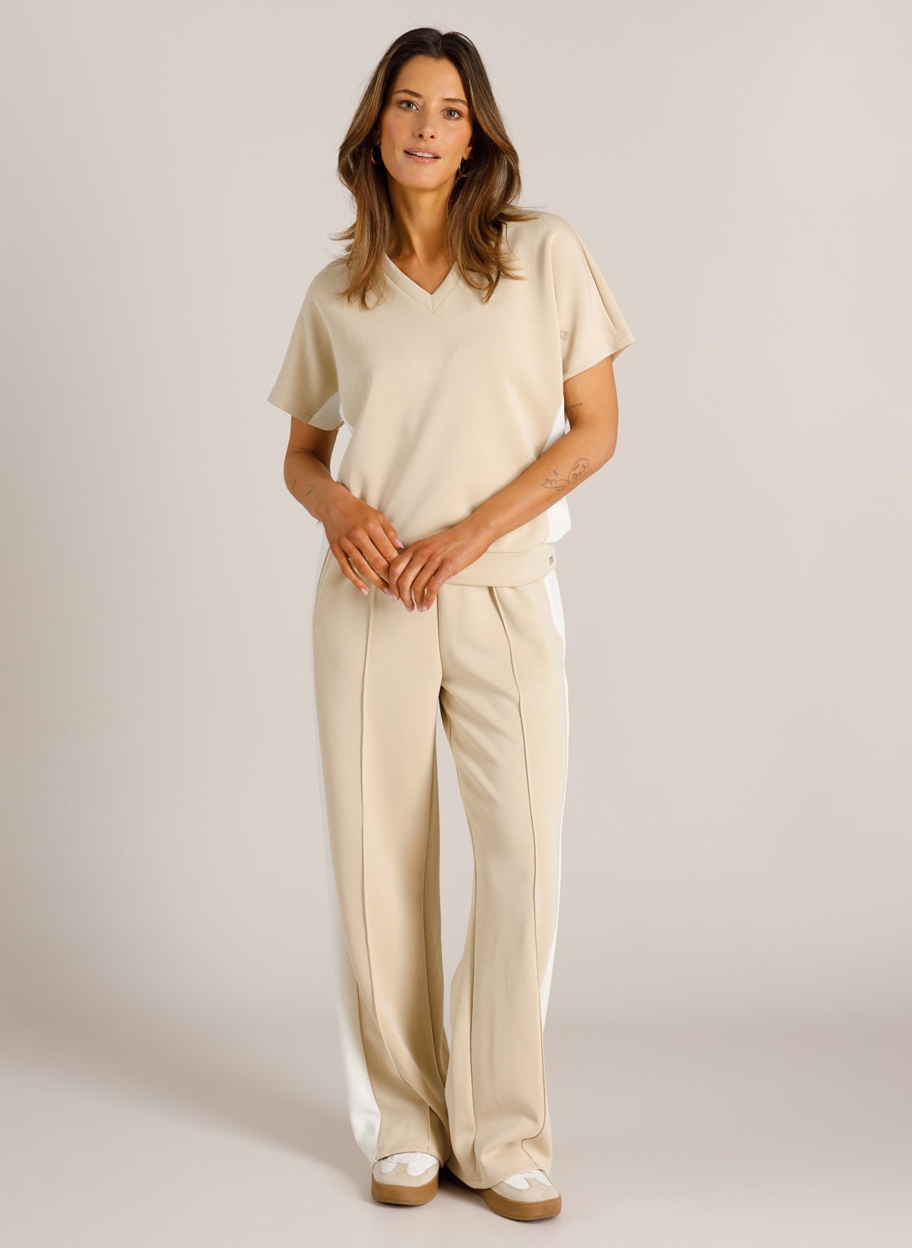 Ivy Beau top Vyenna sand