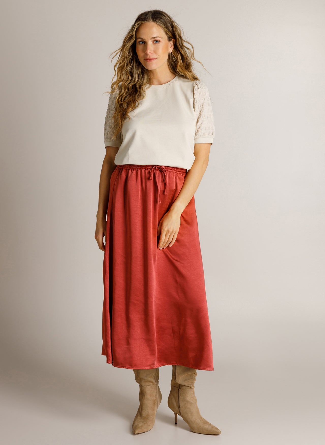 Ivy Beau rok Dilana