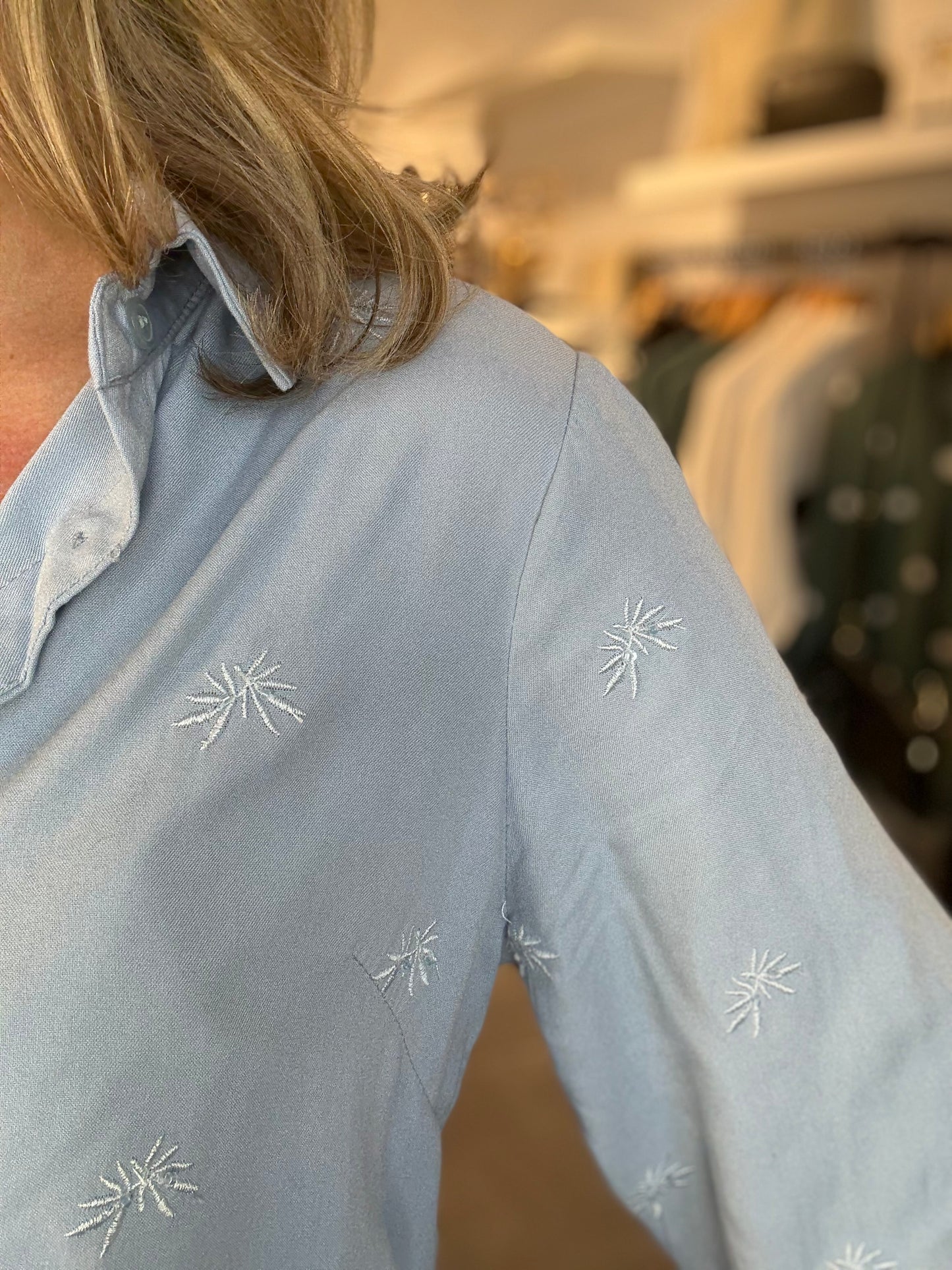 C&S blouse Linde blue mist