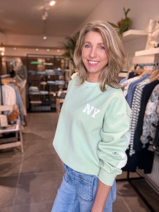 Moocci sweater New York pistache/wit