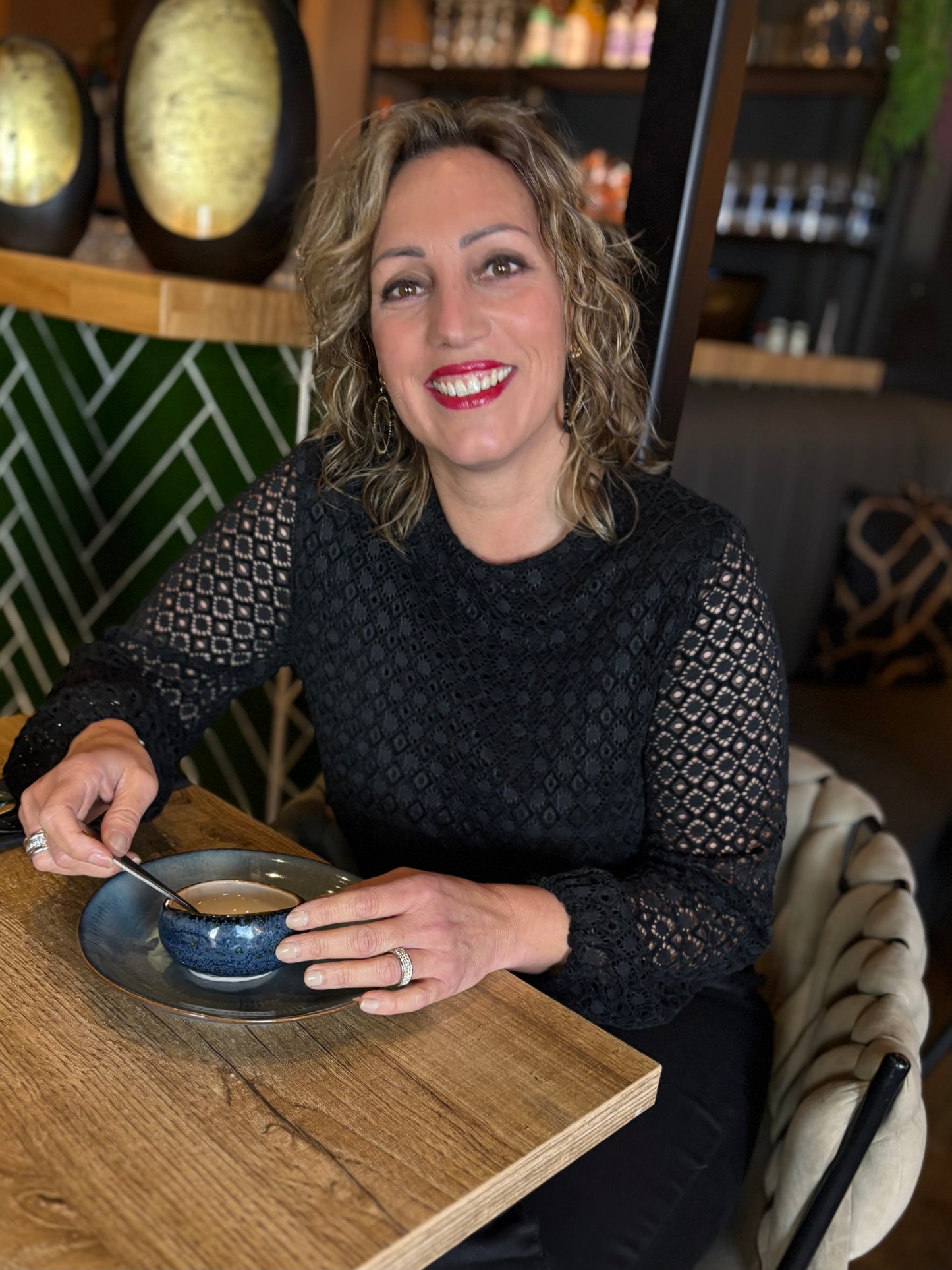 Ivy Beau top Skye black