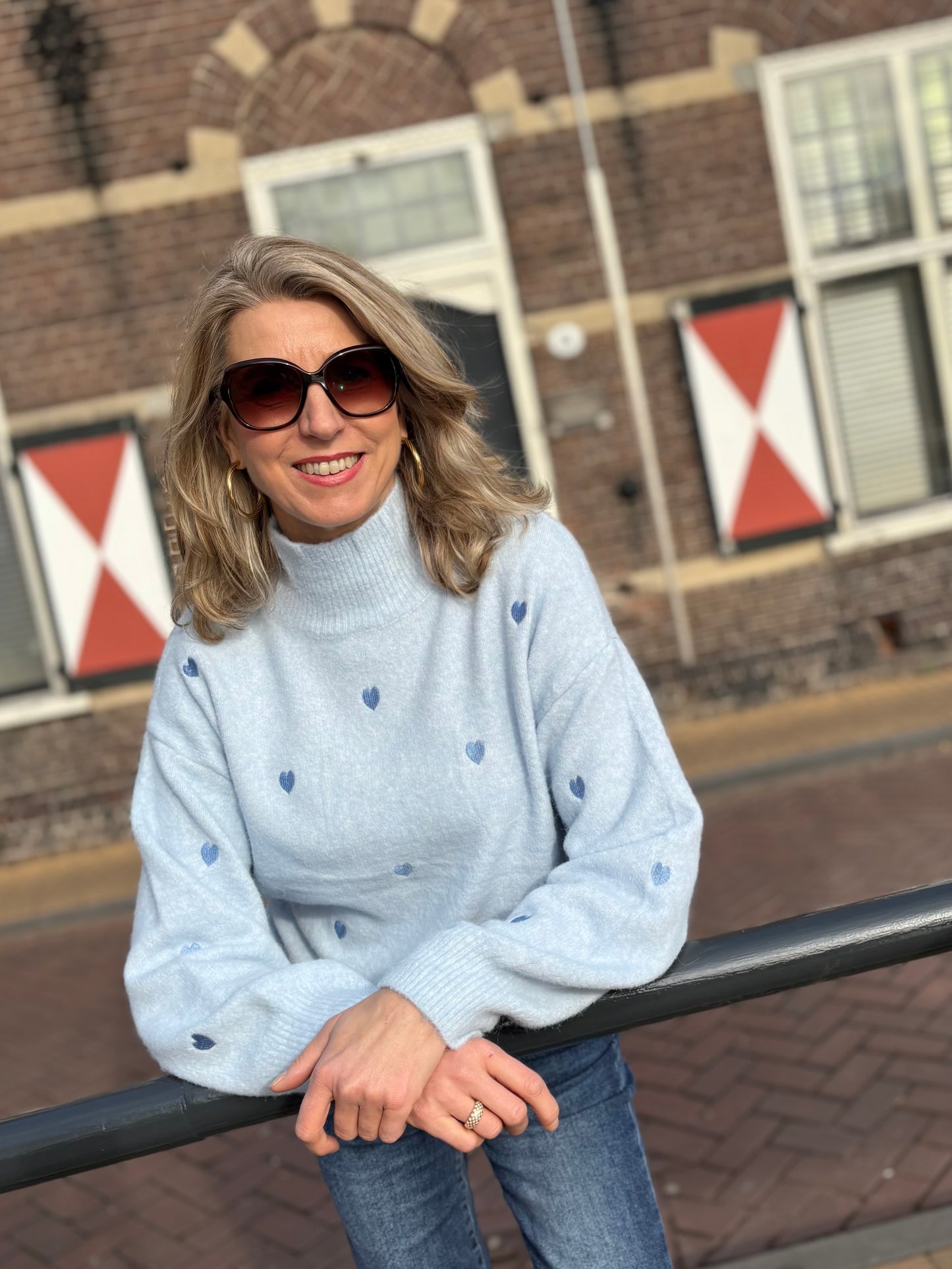 By Clara trui col hartjes lichtblauw