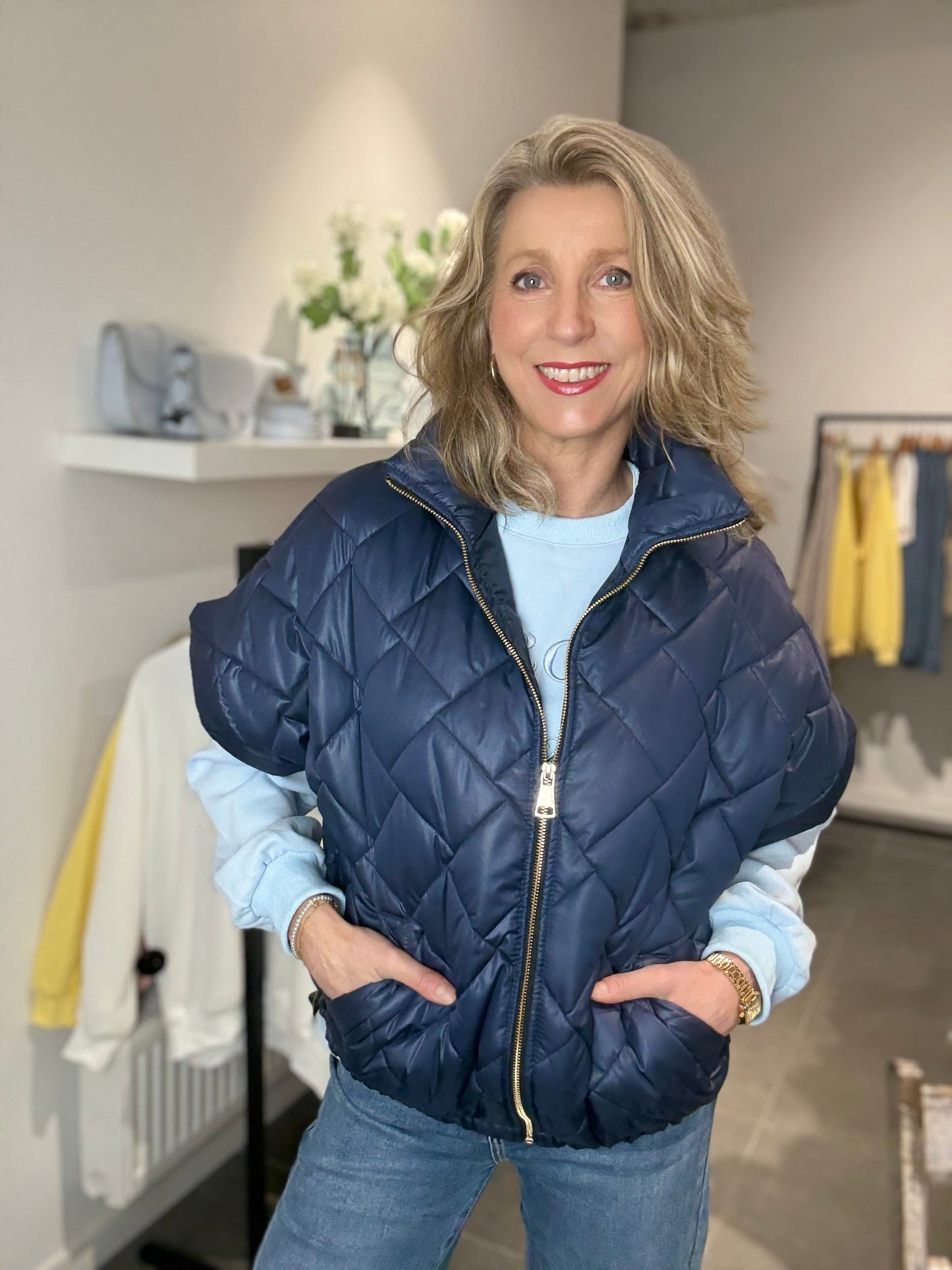 Bella bodywarmer indigoblauw