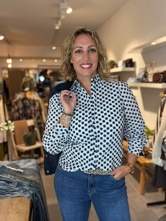 C&S blouse Louisa offwhite/midnight blue
