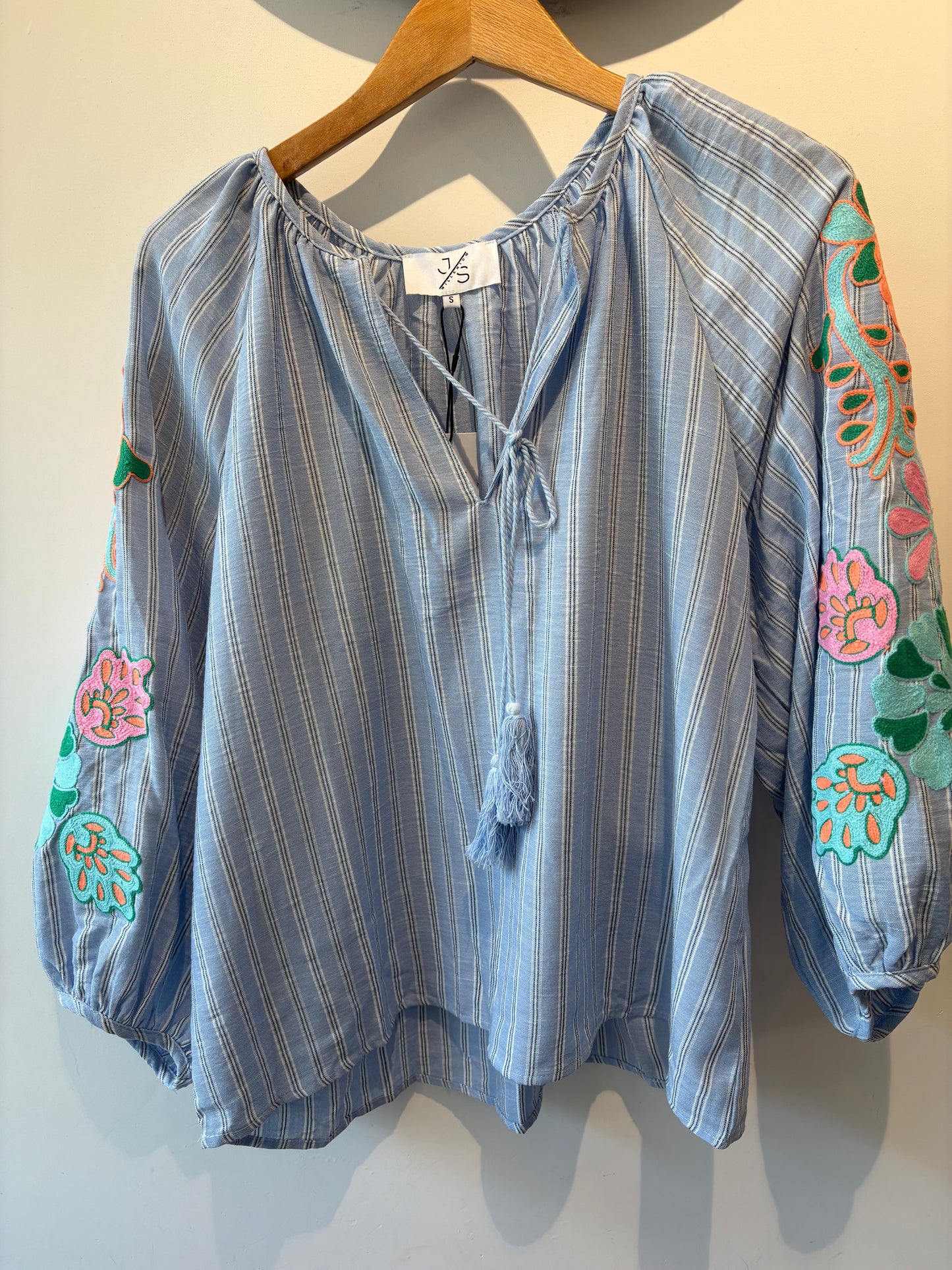 JS Millenium blouse streep/bloem borduur