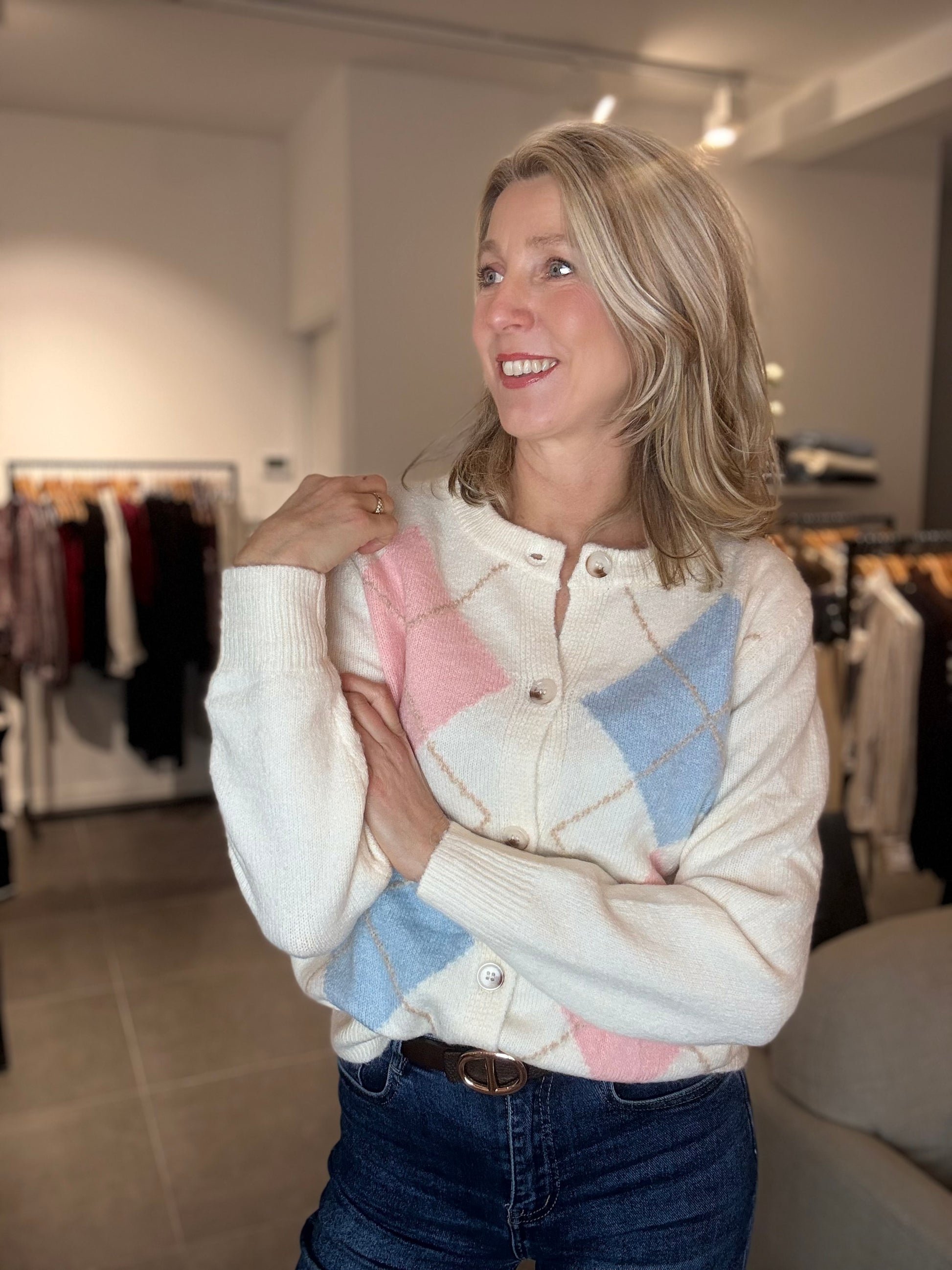 Vest met grote ruiten in ecru roze en blauw