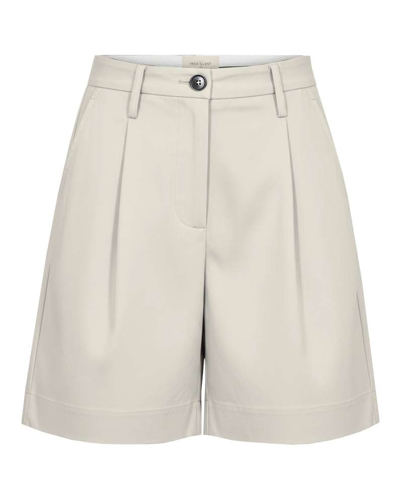 Freequent short Maeve moonbeam