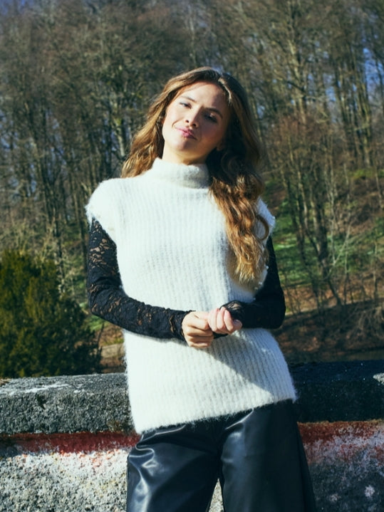 Freequent top Lennon kant black