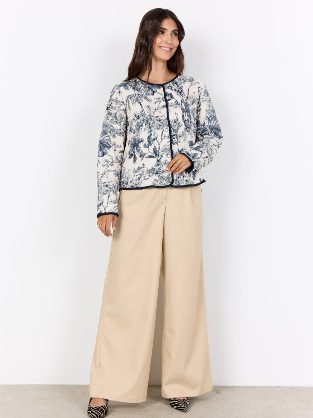 Soyaconcept vestjas Carli donkerblauw/ecru